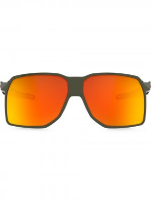 Солнцезащитные очки с градиентными линзами Oakley. Цвет: зеленый