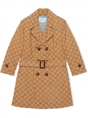 Двубортное пальто с узором GG Supreme Gucci Kids. Цвет: нейтральные цвета