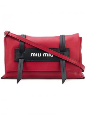 Сумка через плечо с логотипом Miu. Цвет: красный