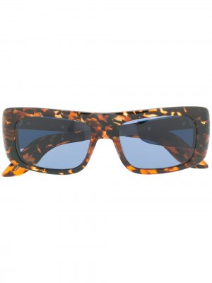 Солнцезащитные очки в прямоугольной оправе Marni Eyewear. Цвет: коричневый
