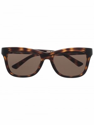 Солнцезащитные очки BB0151S в D-образной оправе Balenciaga Eyewear. Цвет: коричневый