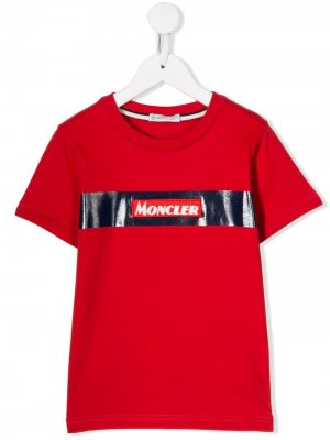 Футболка с логотипом Moncler Enfant. Цвет: красный