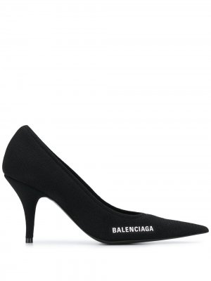 Туфли-лодочки с заостренным носком и логотипом Balenciaga. Цвет: черный