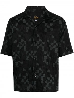 Рубашка с геометричным узором Needles. Цвет: черный