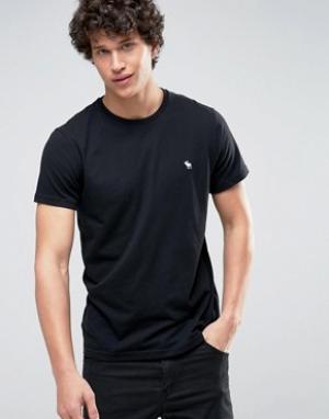 Черная обтягивающая футболка  Core Abercrombie & Fitch. Цвет: черный
