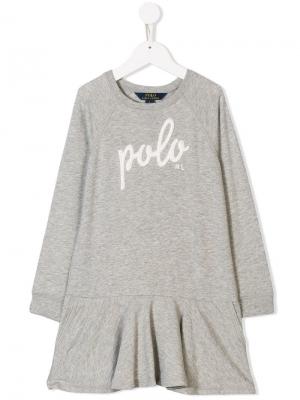 Трикотажное платье Polo Ralph Lauren Kids. Цвет: серый