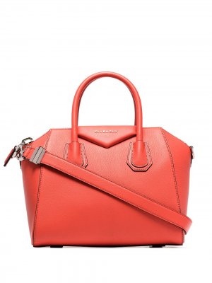 Маленькая сумка-тоут Antigona Givenchy. Цвет: красный