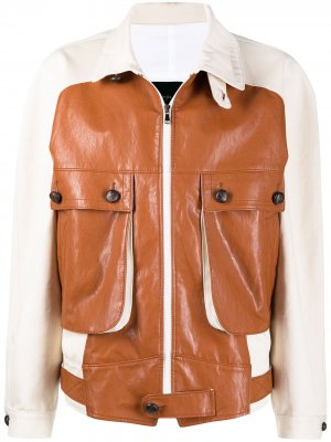 Куртка с контрастными вставками Jejia. Цвет: коричневый