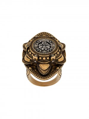 Массивное кольцо с гравировкой Alexander McQueen. Цвет: золотистый