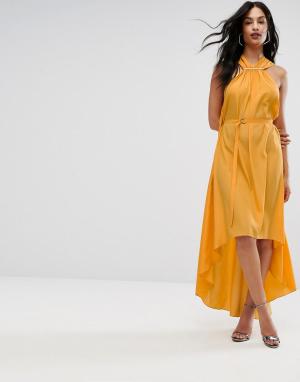 Платье-халтер макси с отделкой AQ/AQ AQ. Цвет: желтый