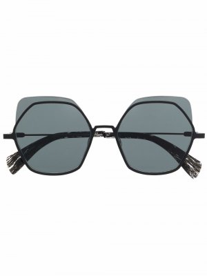 Солнцезащитные очки в массивной оправе Yohji Yamamoto. Цвет: черный