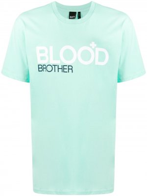 Футболка Trademark с логотипом Blood Brother. Цвет: зеленый