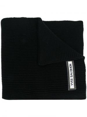 Ребристый шарф с логотипом Yves Salomon. Цвет: черный