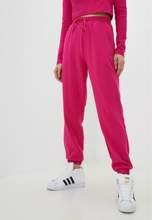 Брюки спортивные adidas Originals. Цвет: розовый