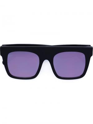 Солнцезащитные очки в оправе квадратной формы Vera Wang. Цвет: черный