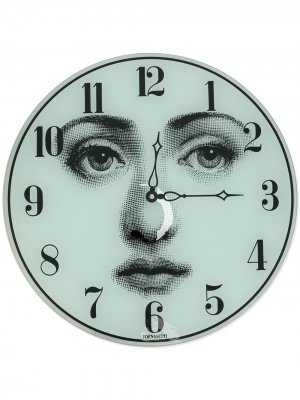 Часы с принтом лица Fornasetti. Цвет: серый