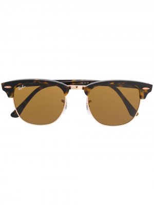 Солнцезащитные очки в оправе Clubmaster черепаховой расцветки Ray-Ban. Цвет: коричневый