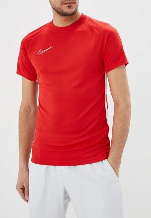 Футболка спортивная Nike. Цвет: красный